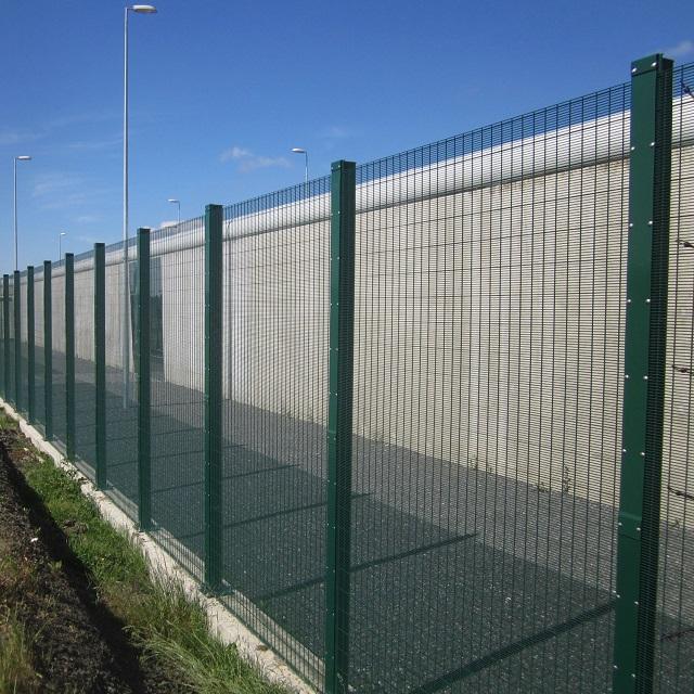 Jardin soudé sinueux 3d Mesh Fence For Outdoor Decorative 1