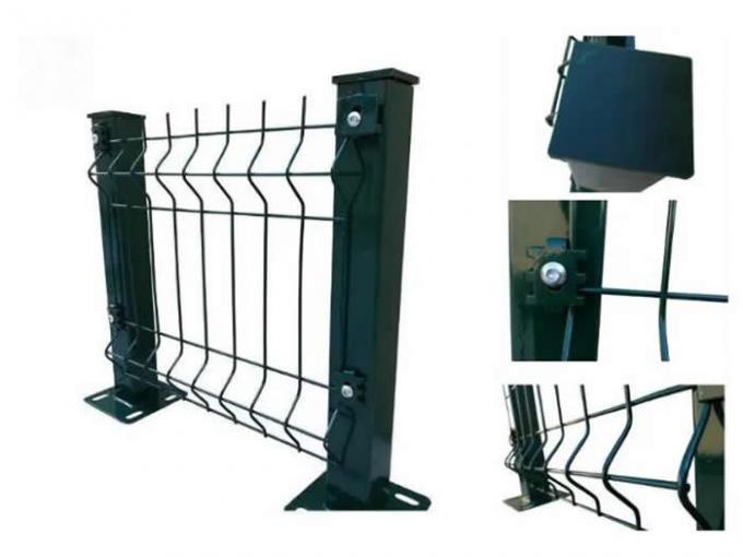 3D a courbé Mesh Fence est fait de fil d'acier à faible teneur en carbone de haute qualité…