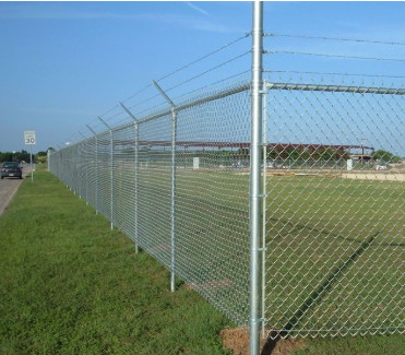 wholesale used 9 gauge galvanized and pvc coated diamond shape cyclone wire chain link fence