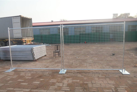 Secure Reusable Plastic Feet Movable Temporary Fence For Construction Sites